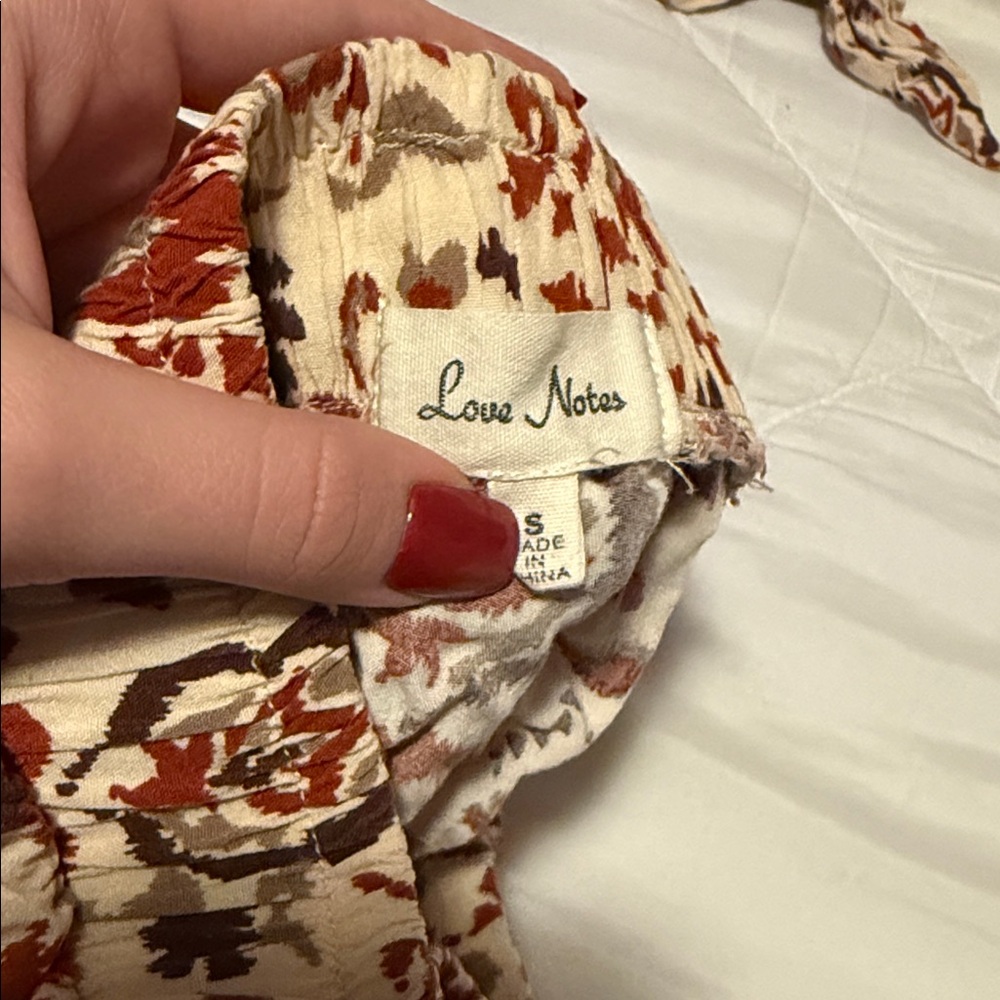 Love Notes Red And Cream Patterned Set - image 5